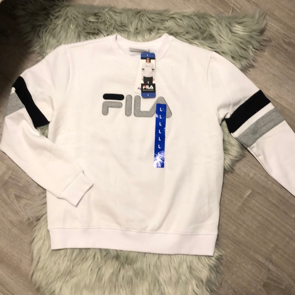 💥SOLD💥 white sweatshirt